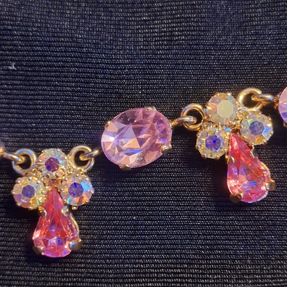 NECKLACE AND EARRING SET yellow gold pink/white crystal Suzanne Bjontegard 18in - Picture 4 of 6
